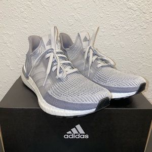 NWT ADIDAS ULTRABOOST 19